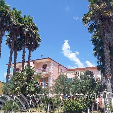 B&B Villa Del Sole Gizzeria Exterior photo